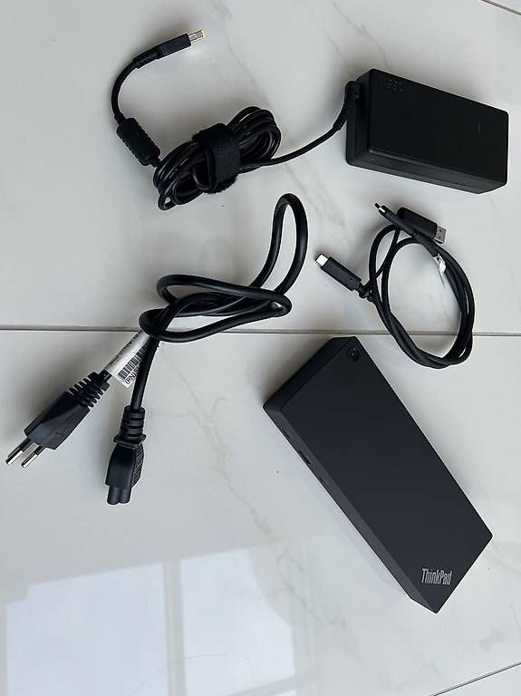 Docking station: Lenovo Dockingstation – D'occasion à Muttenz par schafno1