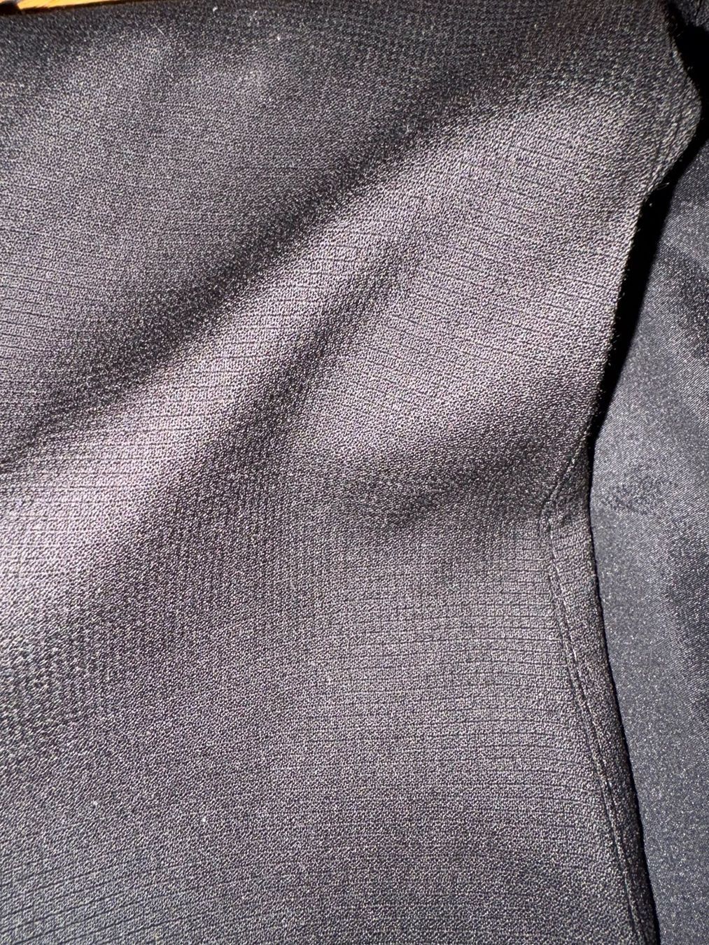 Hugo Boss Giacche: Minimalistischer Blazer von BOSS, Gr. 34 – Usato da Zürich venduto da triangular 3