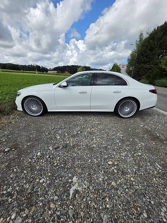 Autos: Mercedes E220D / W214 / Verhandelbar – D'occasion à Wil SG par Den_bz69 6