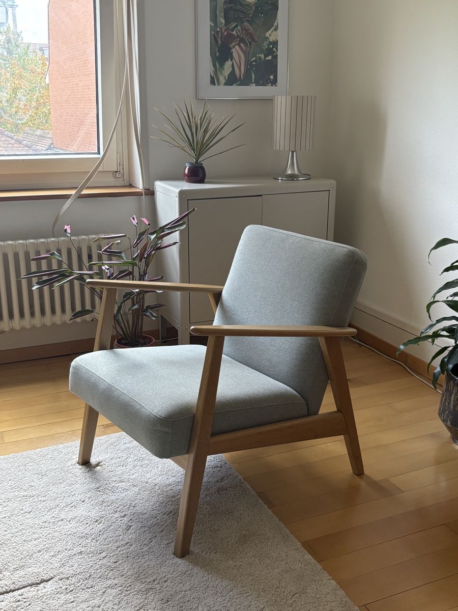 Ikea Poltrone: IKEA Sessel skandinavisches Design hellgrau/hellblau Holz – Usato da Basel venduto da len_w7hr 2