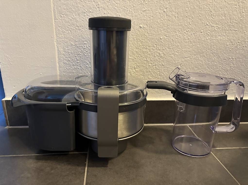 Küchengeräte: Kenwood Entsafter Aufsatz – Gebraucht aus Lichtensteig von happy962 1