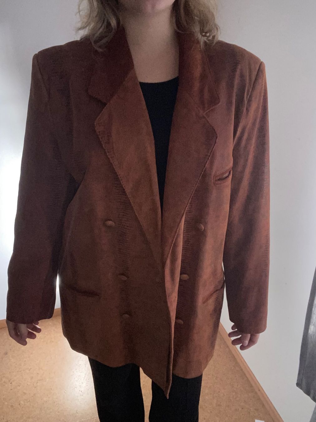 Giacche: Brauner Lederblazer Grösse 42 – Usato da lommis venduto da inf_thv8 7