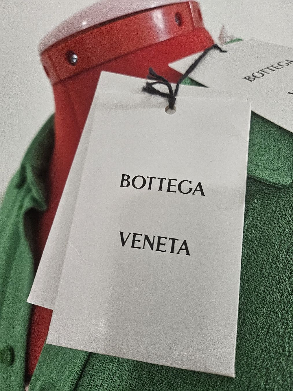 Bottega Veneta Camicette: Bottega Veneta – Nuovo e nell'imballaggio originale da Küttigen venduto da Casidy80 4