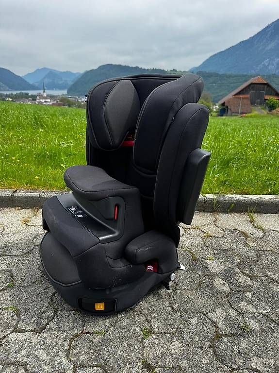 Sièges auto: Kindersitz Auto Joy Trillo Shield – D'occasion à Alpnach Dorf par Emiel123