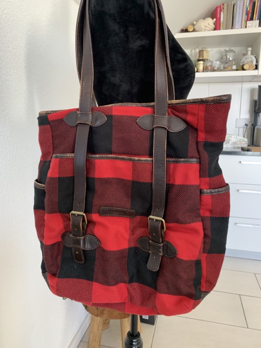 Timberland Borse da donna: 2 Taschen von Timberland – Usato da Neuendorf venduto da LadystreetL 1