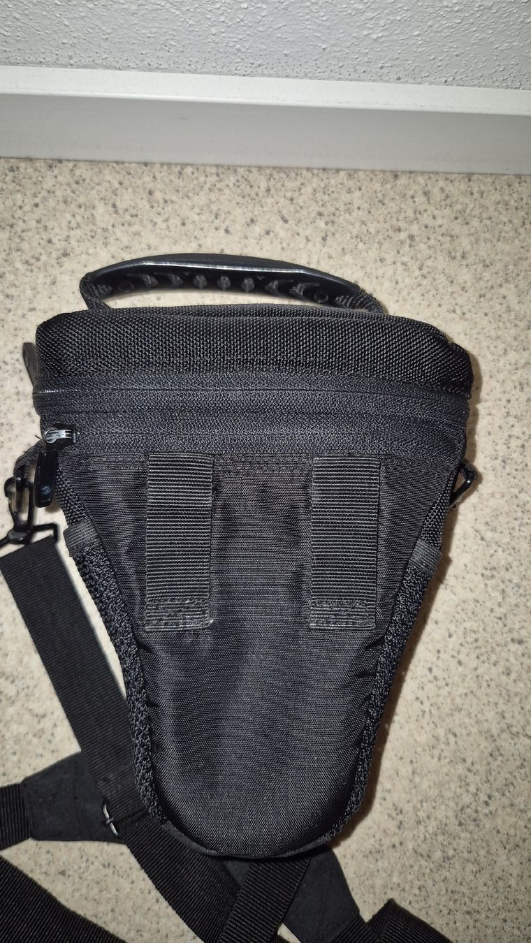 Samsonite Borse: Samsonite DF 72 Colt Kameratasche – Usato da Buchs AG venduto da EasyPeasy 5