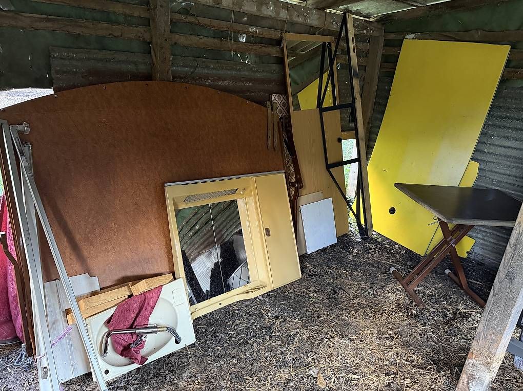 Veicoli da campeggio: Set Conversione camper van – Usato da Camorino venduto da CamperCommunity