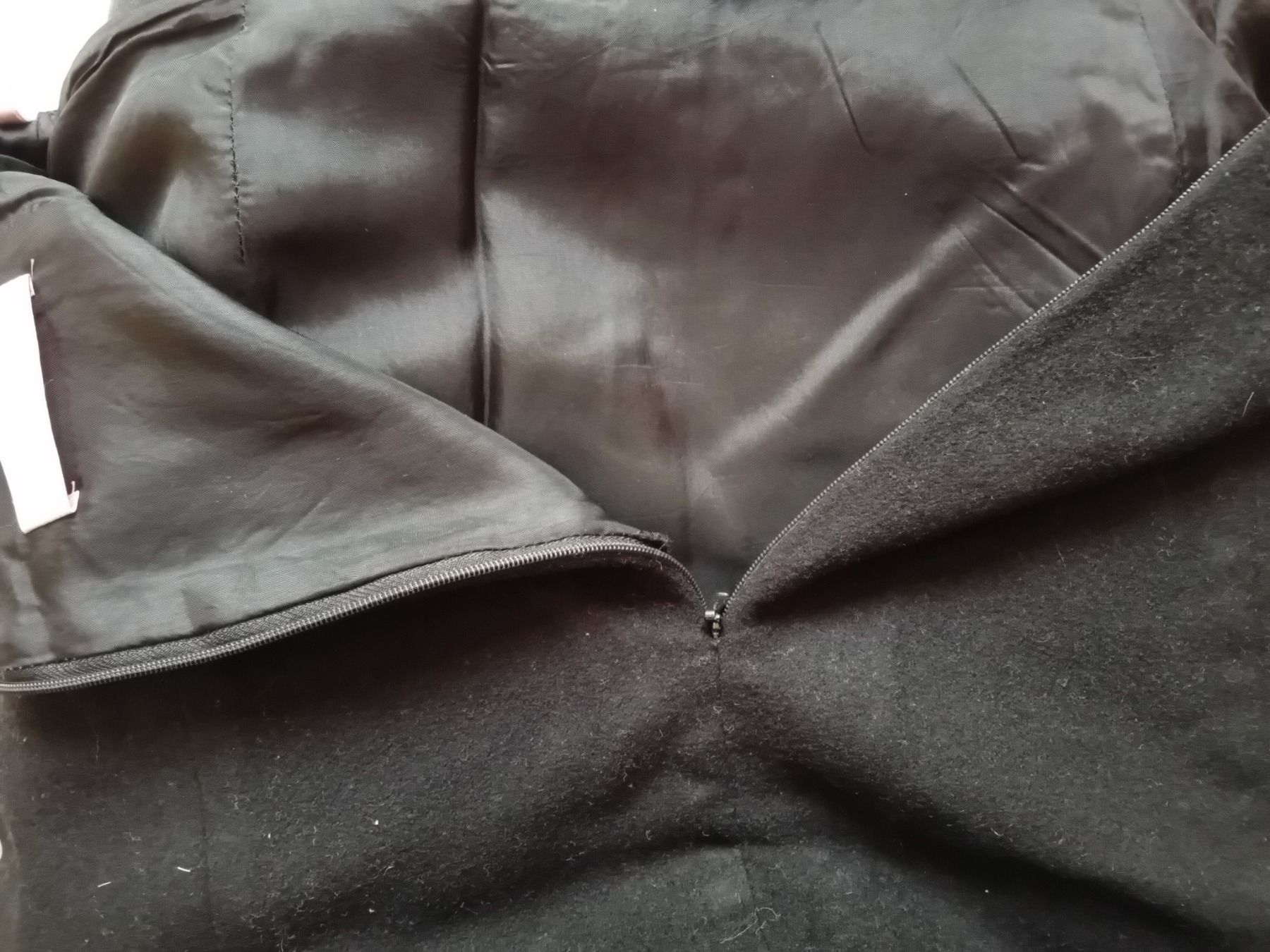 Röcke: Eleganter, schwarzer Wollrock Gr. 34-36 – Gebraucht aus Rüthi (Rheintal) von titlis07 6