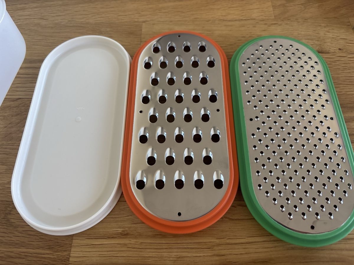 Ikea Elettrodomestici da cucina: Küchenreibe mit Gefäss IKEA – Nuovo (secondo la descrizione) da Zürich venduto da leonie.vera 1