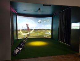 Simulateur de golf occasion (vendu en lot)