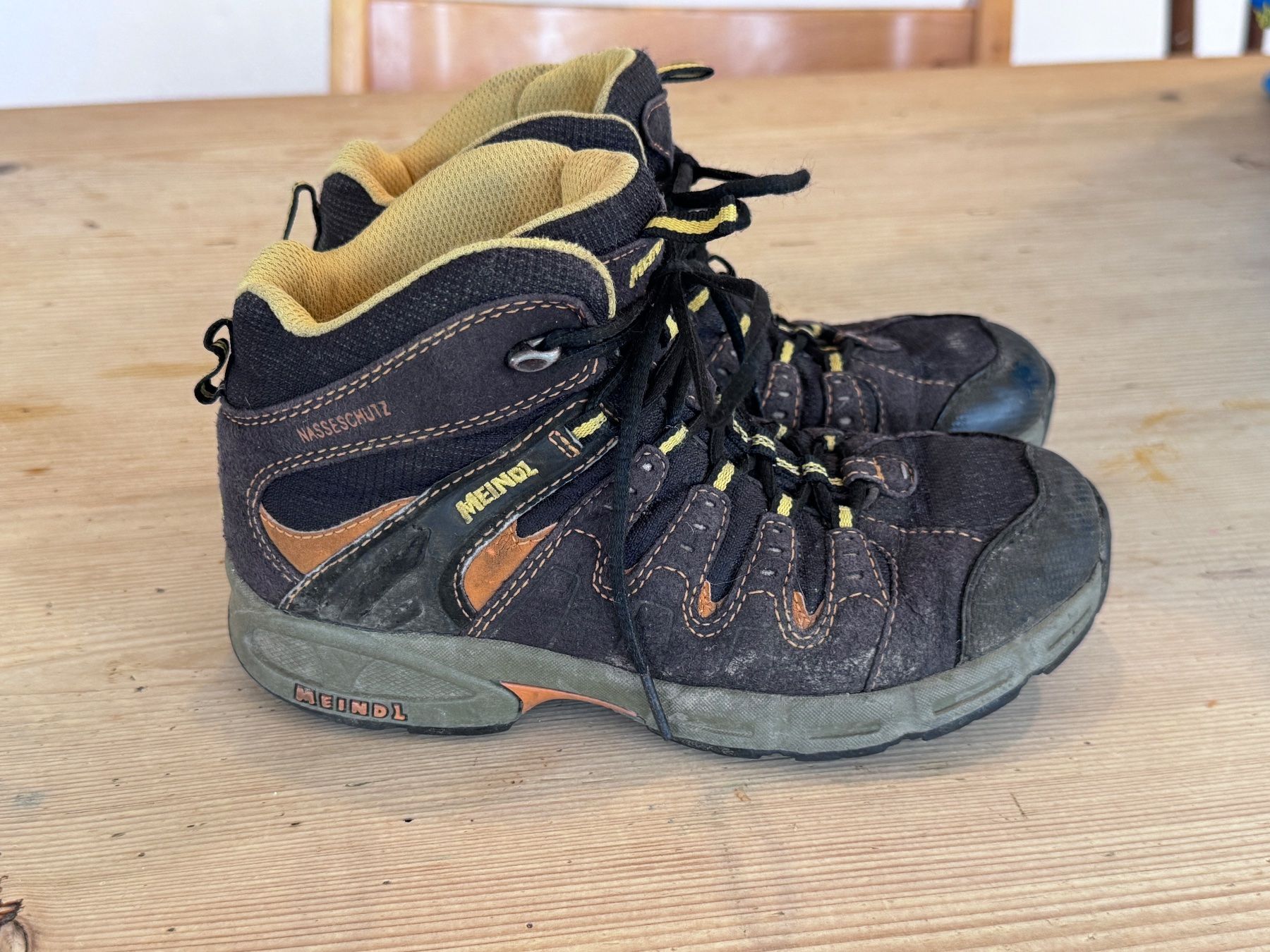 Herrenschuhe: Kinder Wanderschuh – Gebraucht aus zürich von oives22