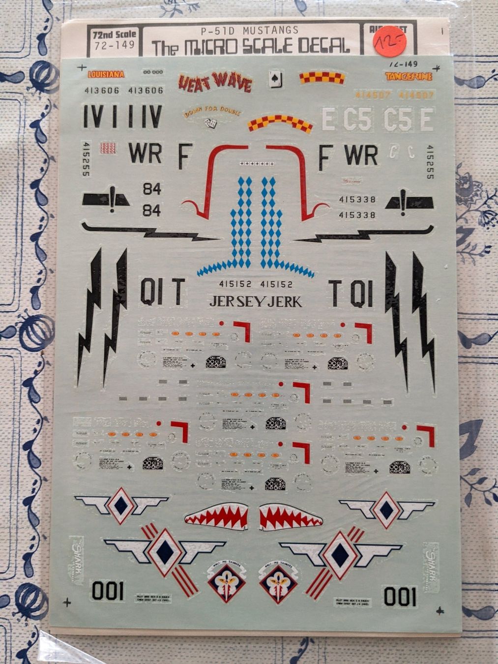 Kit di modellismo & Modellini statici: Microscale Decals North American P-51D Mustang – Usato da Neuenhof venduto da Abakan