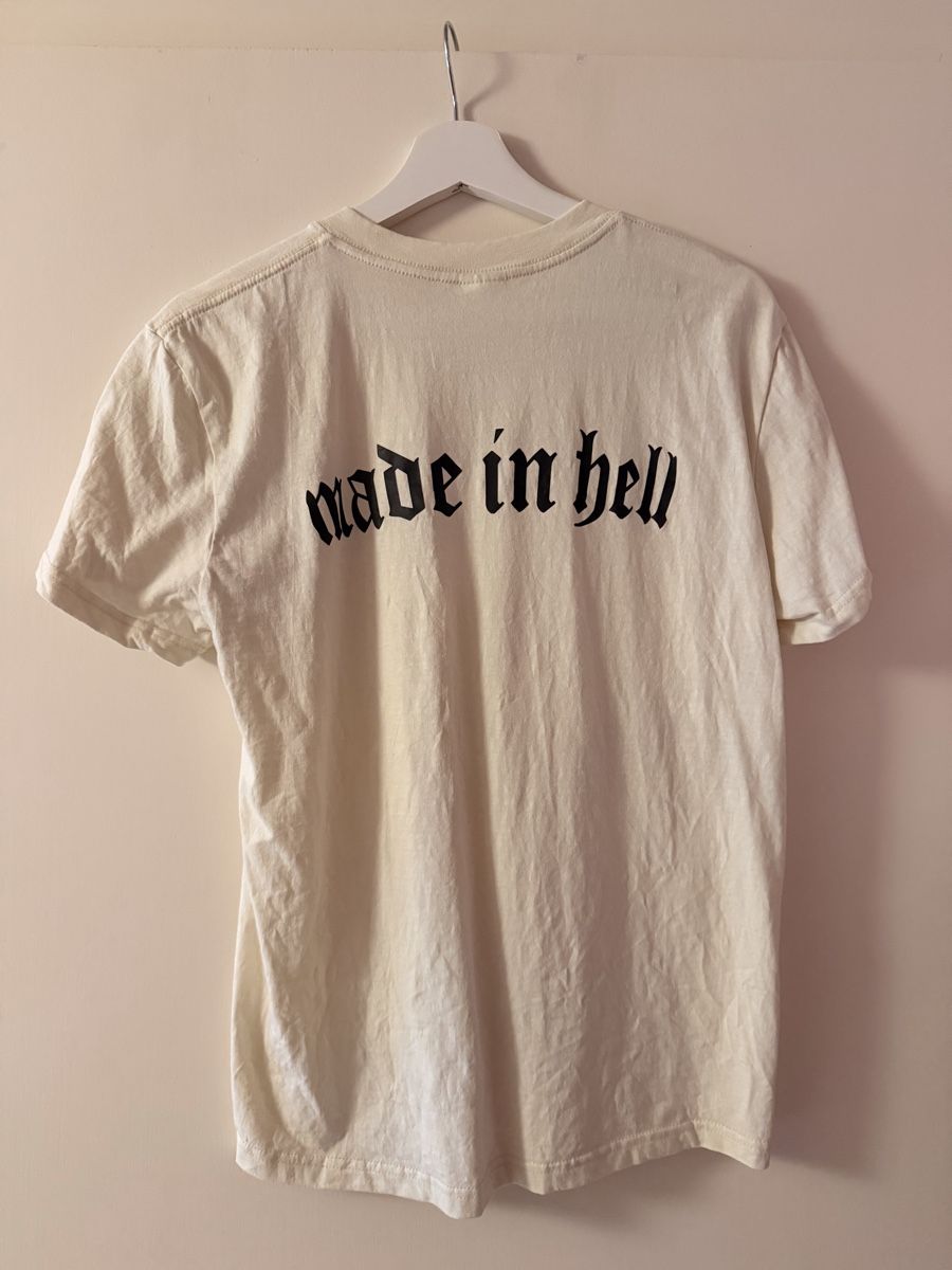 T-shirt: T-shirt Made in Hell – Nuovo (secondo la descrizione) da Yverdon-les-Bains venduto da DellanegraJ 2
