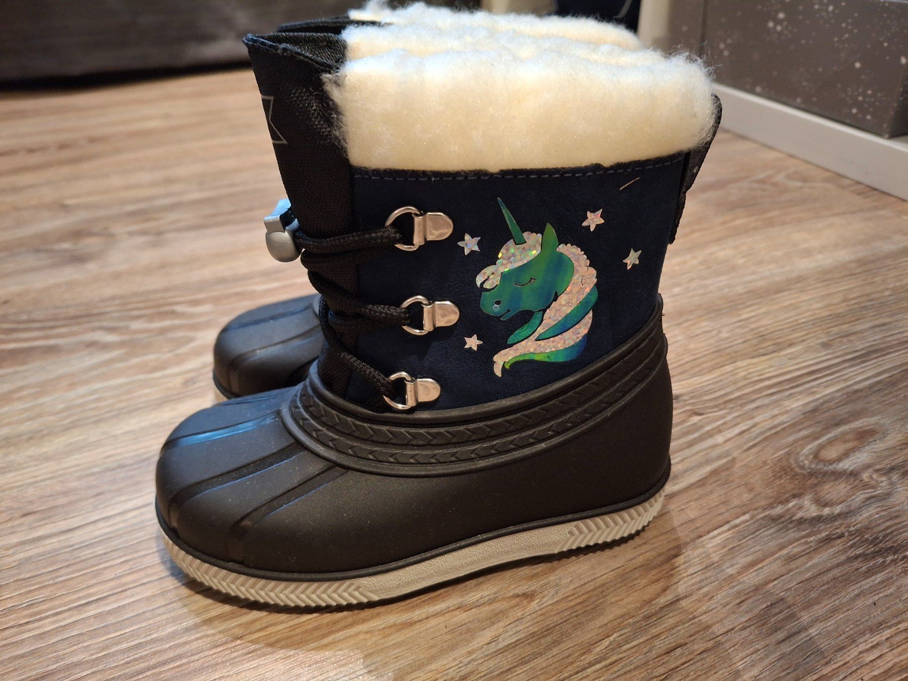 Scarpe per ragazze: Friboo winterstiefel – Nuovo e nell'imballaggio originale da Oberhofen am Thunersee venduto da katka99