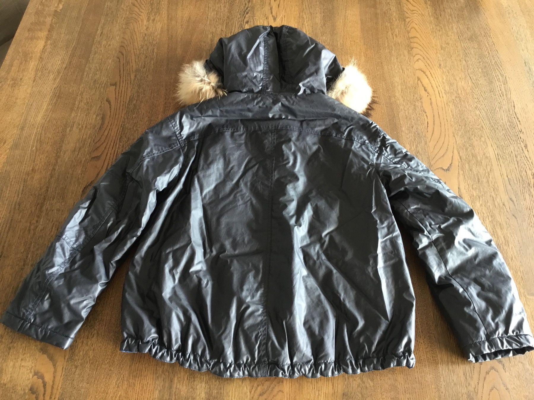 Giacche: Jet Set Damen Skijacke mit Fell – Usato da Kloten venduto da mybestbrands 3