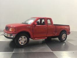 FORD F-150 FLARESIDE SUPERCAB PICKUP 1:32