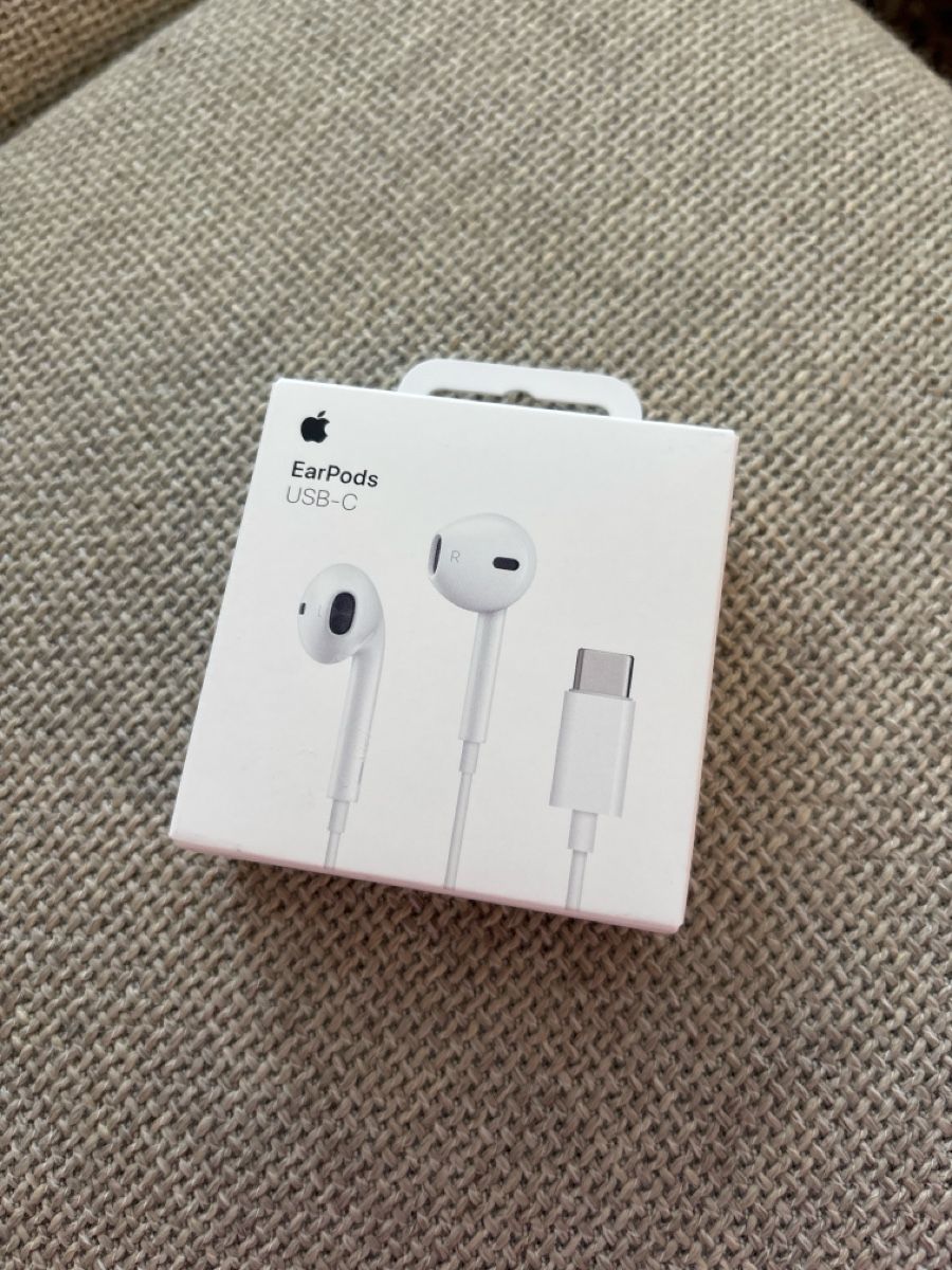 Apple Kopfhörer: Originalverpackt Apple EarPods mit USB-C – Neu und originalverpackt aus Wetzikon ZH von ger_yvd6
