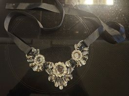 Kunststoff Schmuck Kette Choker Benetton (?)