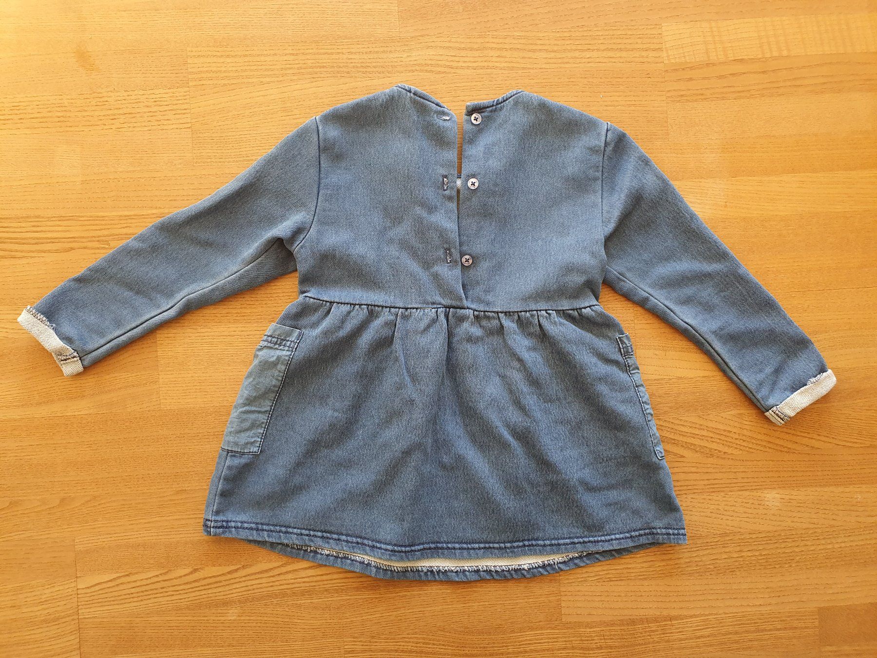 Vestiti & Gonne: Kleid Grösse 92 – Usato da Wald ZH venduto da andy_ch01 1