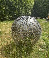 Gartenkugel aus Metall
