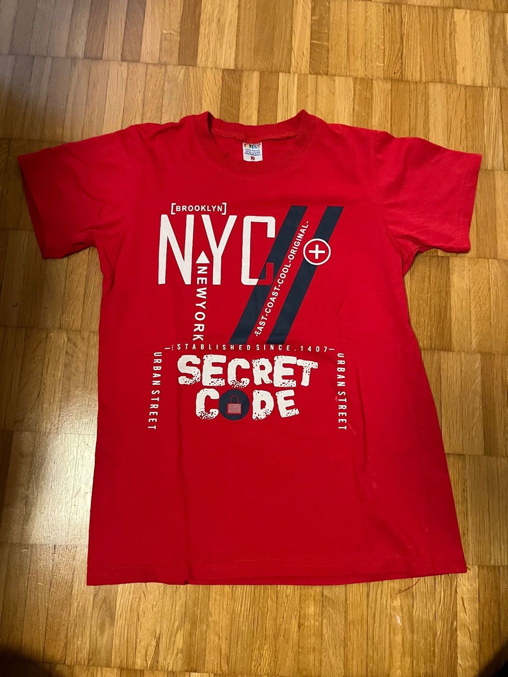 Camicie, T-shirt & Polo: T-Shirt Gr. 128 – Usato da Jona venduto da Good_luck_