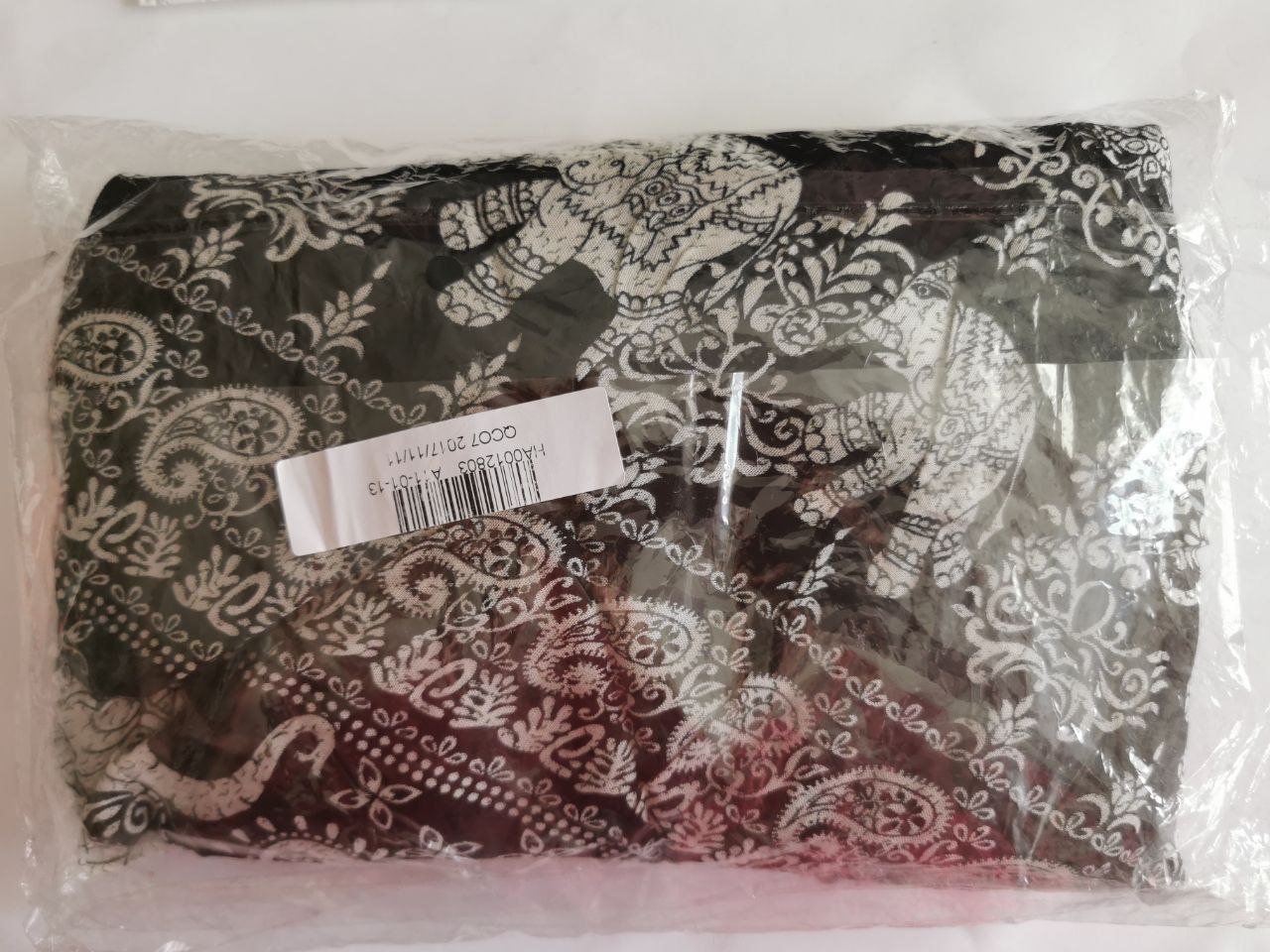 Pantaloni: Bequeme Haremshose mit Elefantenmuster, neu, Einheitsgrösse – Nuovo e nell'imballaggio originale da Oberglatt ZH venduto da JulFul 2