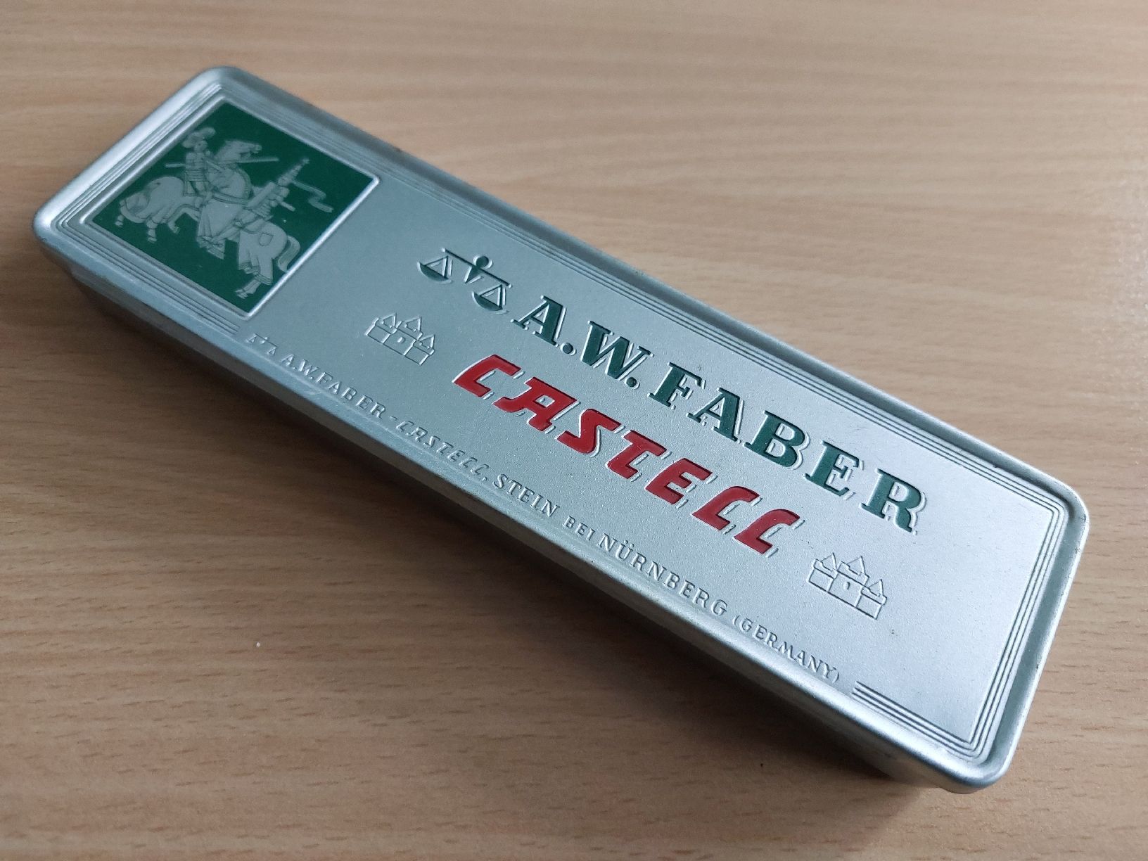 Faber-Castell Altro in Scrittura & Disegno: Faber Castell Vintage-Etui – Usato da Azmoos venduto da wiesenduenger