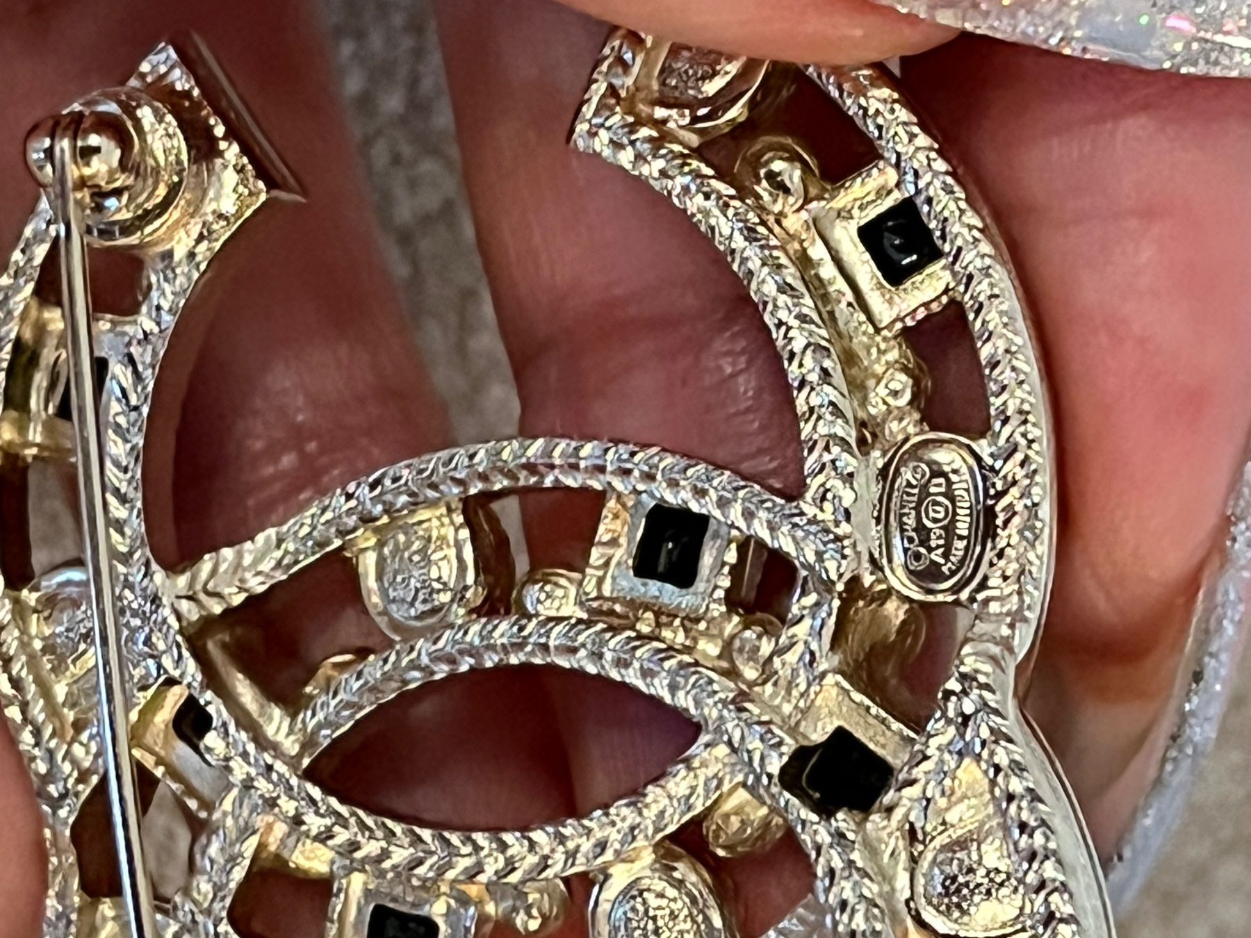 Chanel Spille & Fermagli: Chanel brooch – Nuovo (secondo la descrizione) da Langnau am Albis venduto da anjalimkchotani 3