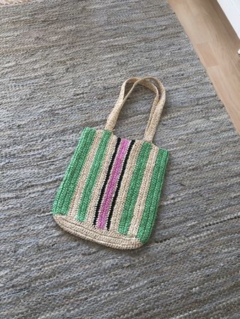 Stradivarius Häkeltasche, ideal für den Sommer! Neu!