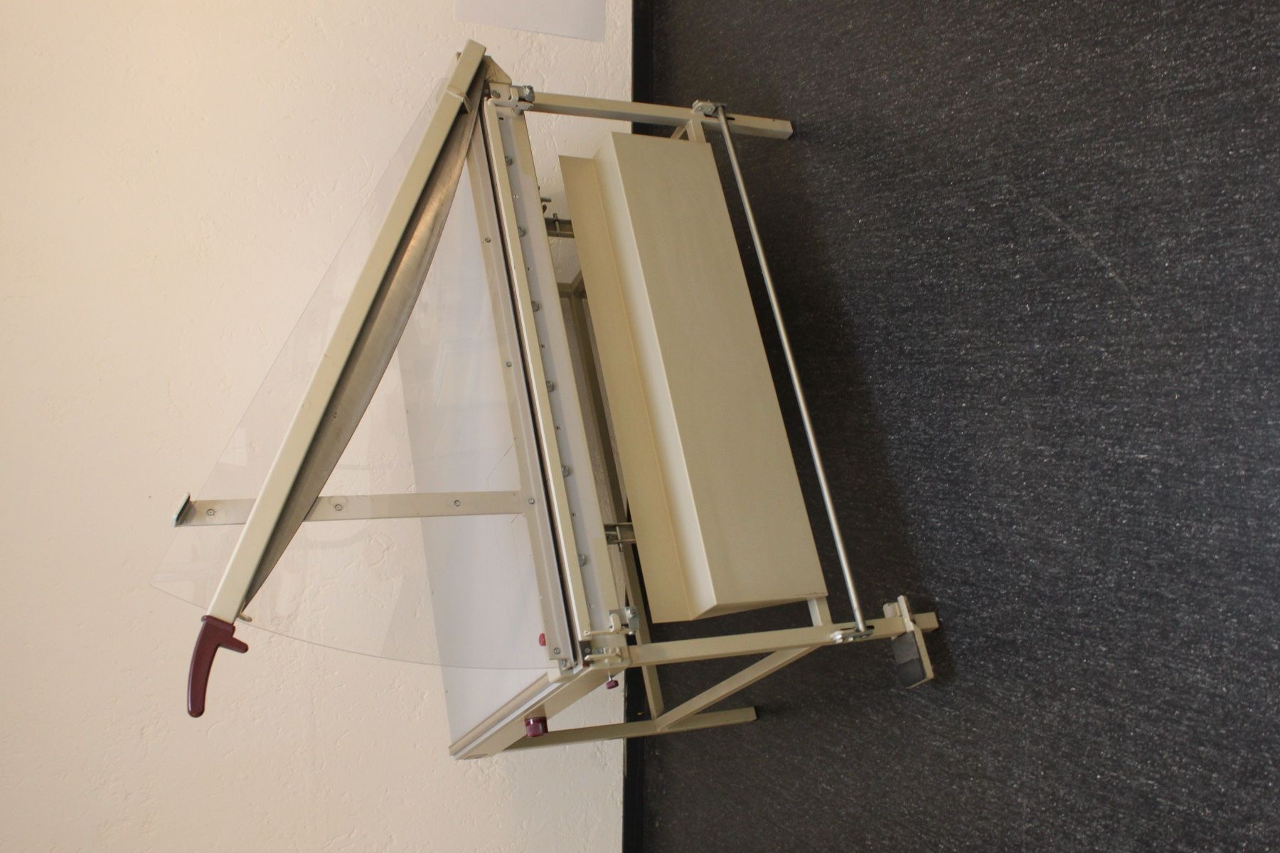 Alle Maschinen: Ideal Schneidemaschine – Gebraucht aus Muttenz von  2