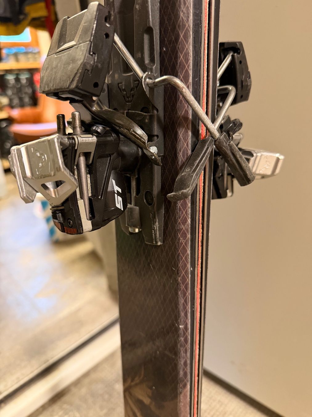AK Ski Sci: Skis de randonnée AK – Usato da Château d’Oex venduto da xav_8gsk 2