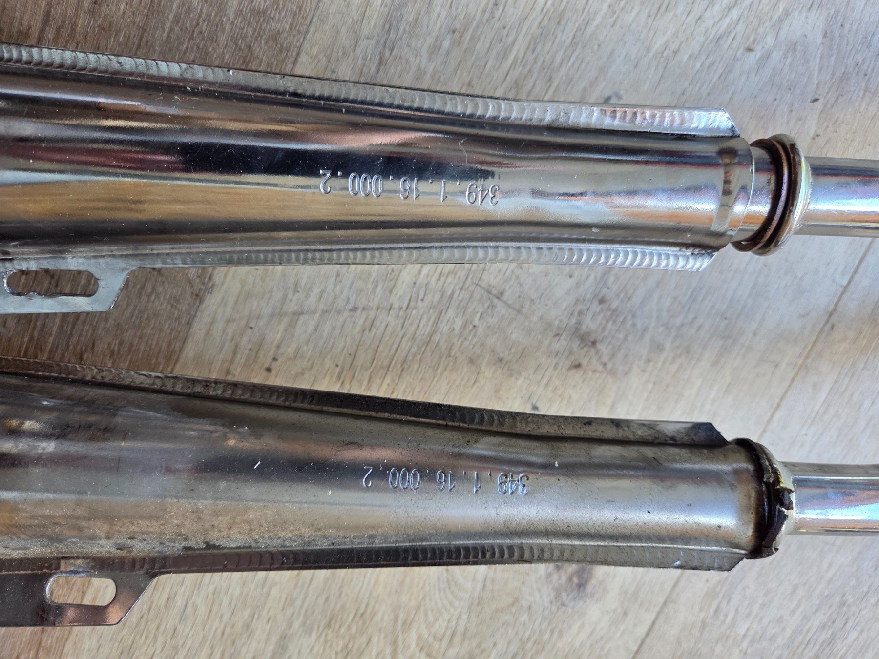 Puch Cyclomoteurs: 2 STK Puch Maxi S/N E50 Auspuff 18mm – D'occasion à frümsen par Sailem 1
