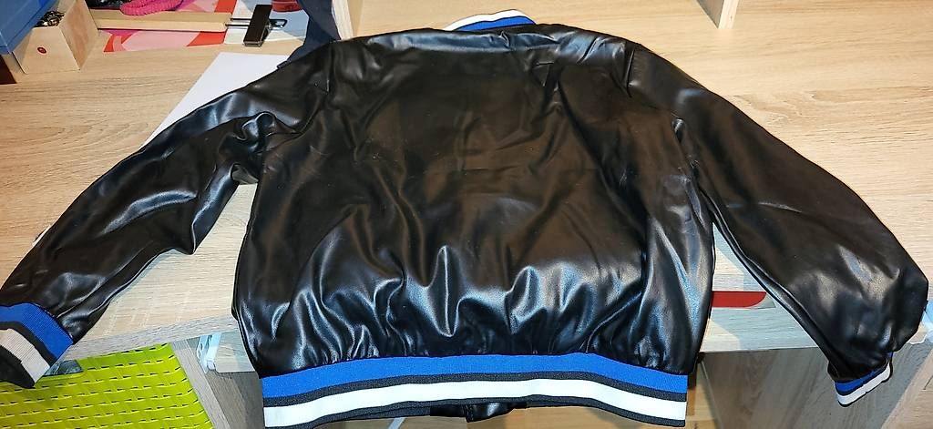 Jacken & Mäntel: Kinder College Jacke 134 – Gebraucht aus Schweizersholz von fuchs06 1