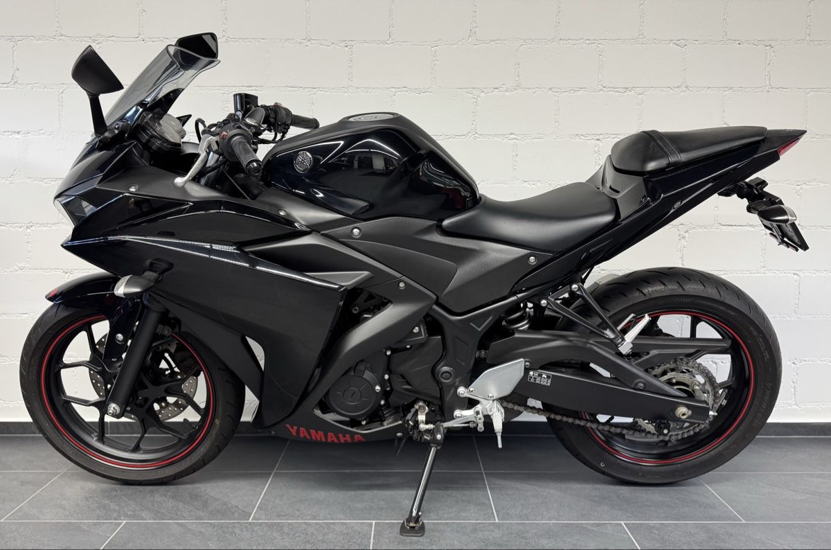 Yamaha Strada: Yamaha YZF R3 – Usato da Urdorf venduto da SchmidliMotos 1