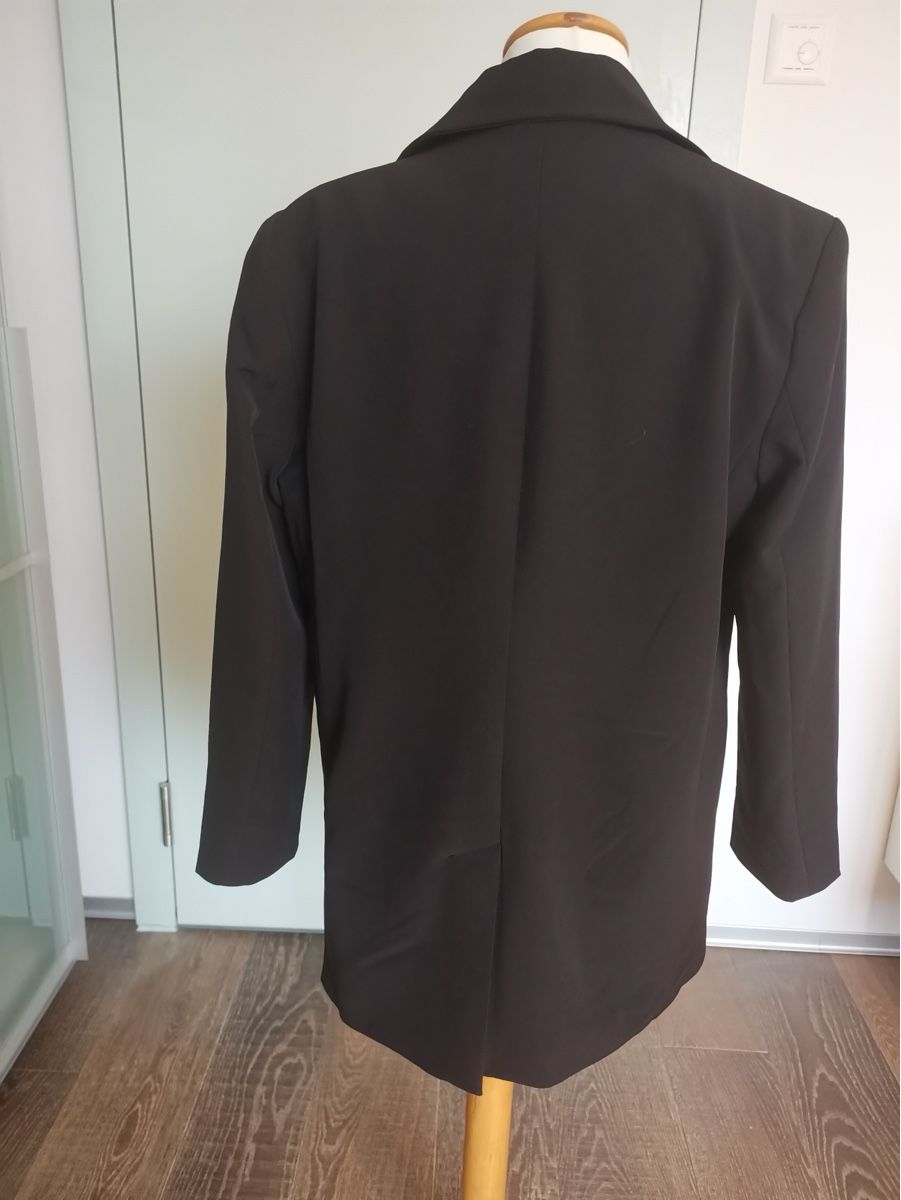 Only Giacche: Schwarzer Oversize Blazer ONLY Gr. 36, neuwertig – Nuovo (secondo la descrizione) da Bremgarten AG venduto da Rachelxsa 2