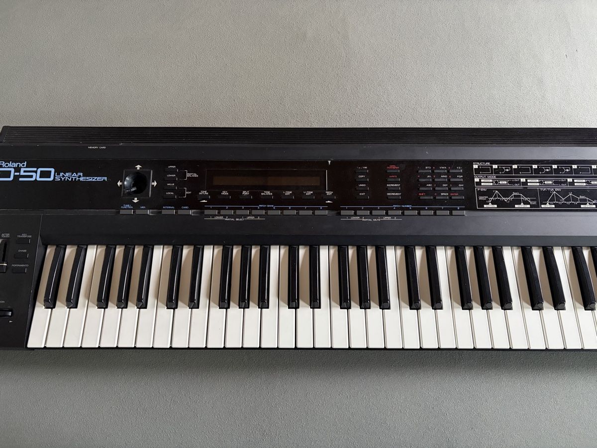 Roland Strumenti musicali: Roland D50, à réviser  – Usato da villarlod venduto da MagaOm