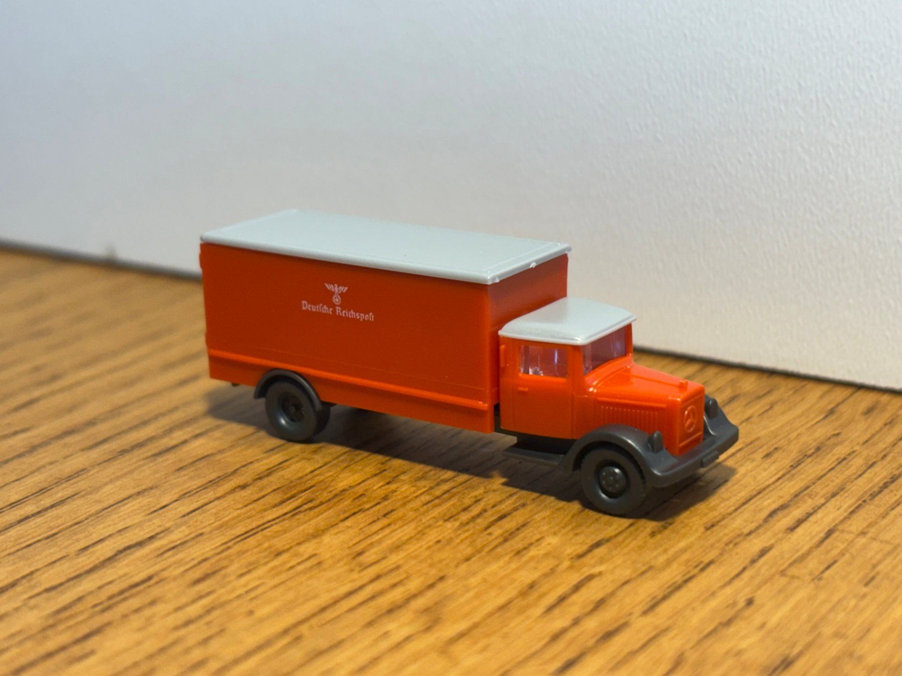 Modelleisenbahnen: M1048: Oldtimer Lastwagen (Spur N) – Gebraucht aus Birsfelden von Birs_25