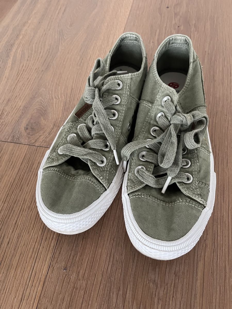 Damenschuhe: Dockers Damen-Sneakers, Grösse 38 – Gebraucht aus Lauerz von MUR36