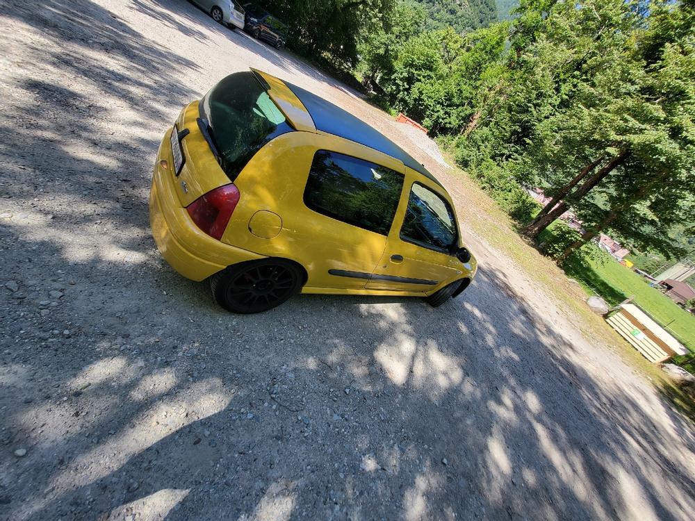 clio 2.0 16v RS