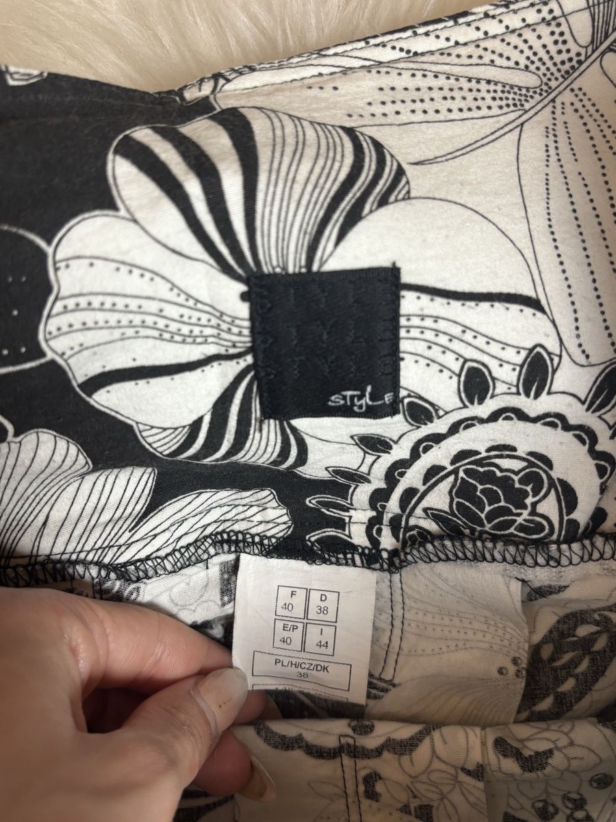 Gonne: floral summer mini skirt – Usato da Leissigen venduto da lamooniade 3