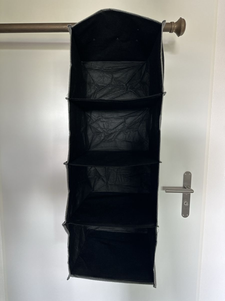Scaffali: Hängeregal Organizer, Set aus zwei, 4 Fächer schwarz  – Usato da Baar venduto da Hillsboro 1