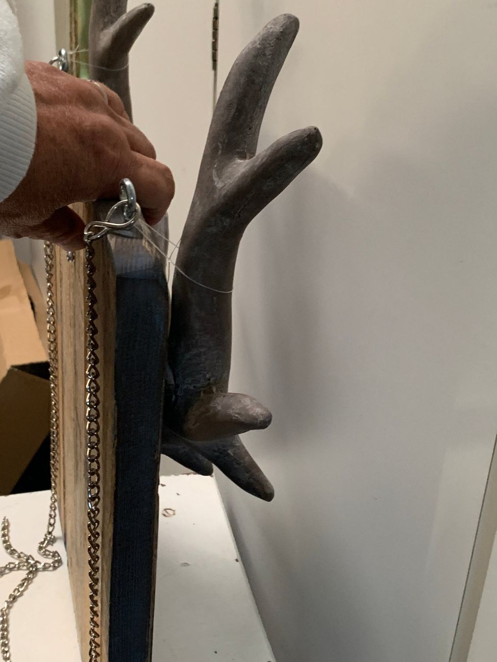 Alle Dekorationen: Vintage Brett Unikat, mit Deko-Geweih – Gebraucht aus St. Gallen von Miousch 9