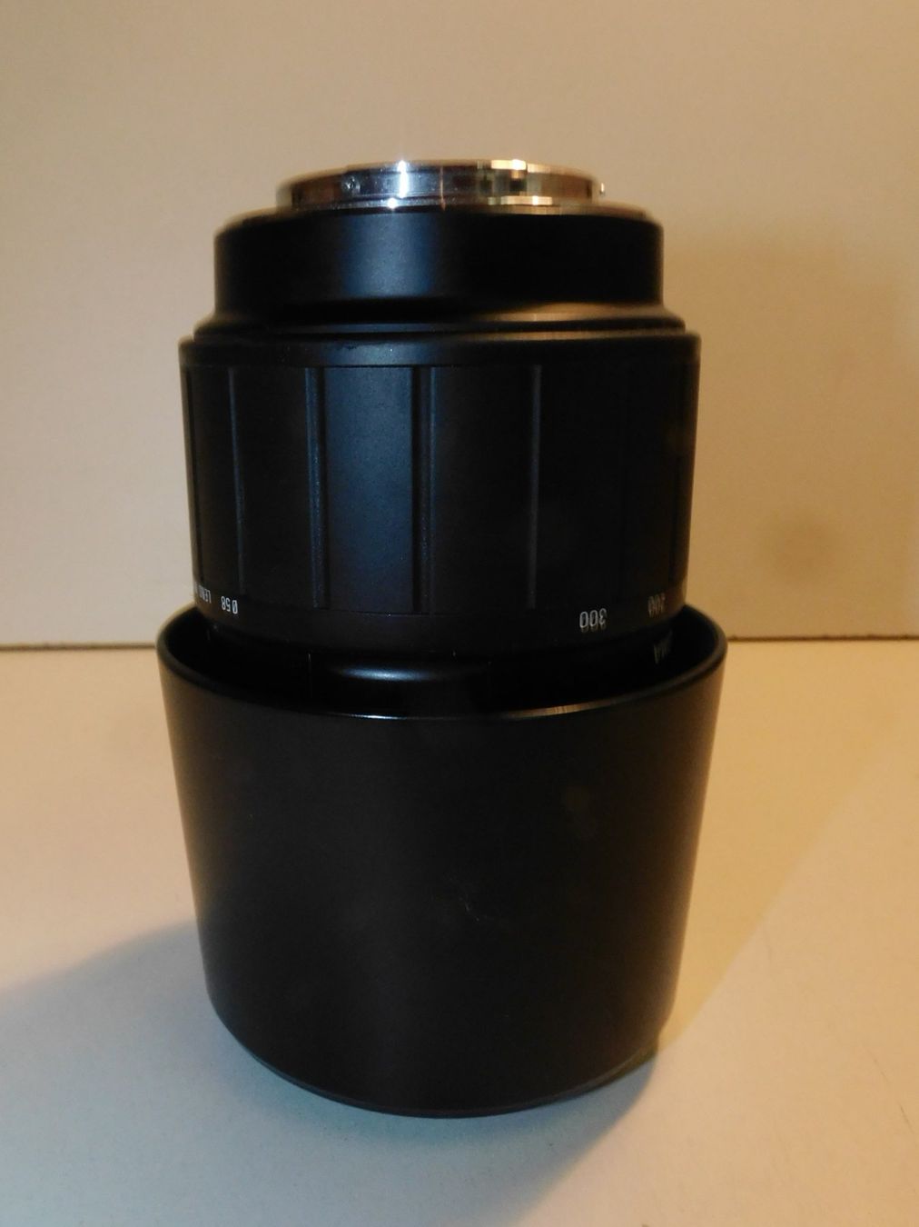 Sigma Obiettivi: Objektiv Sigma 70 - 300 mm DL Macro – Usato da Sursee venduto da 76 1