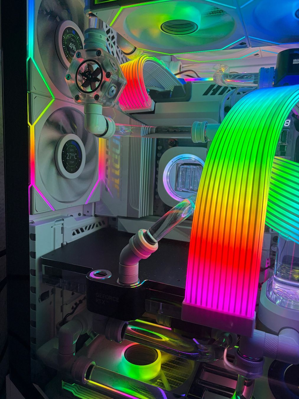 PC: High End PC Ryzen 9 9950X3D und RTX4090 Strix – Usato da Sils im Domleschg venduto da Mikefourroses 3