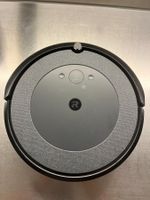 Roomba® i3 – Ladestation, 2 Lighthouses & Ersatzteil-Set