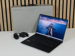 Zenbook 14 OLED (Ryzen 7 8840HS + 16GB DDR5 + 1TB SSD)