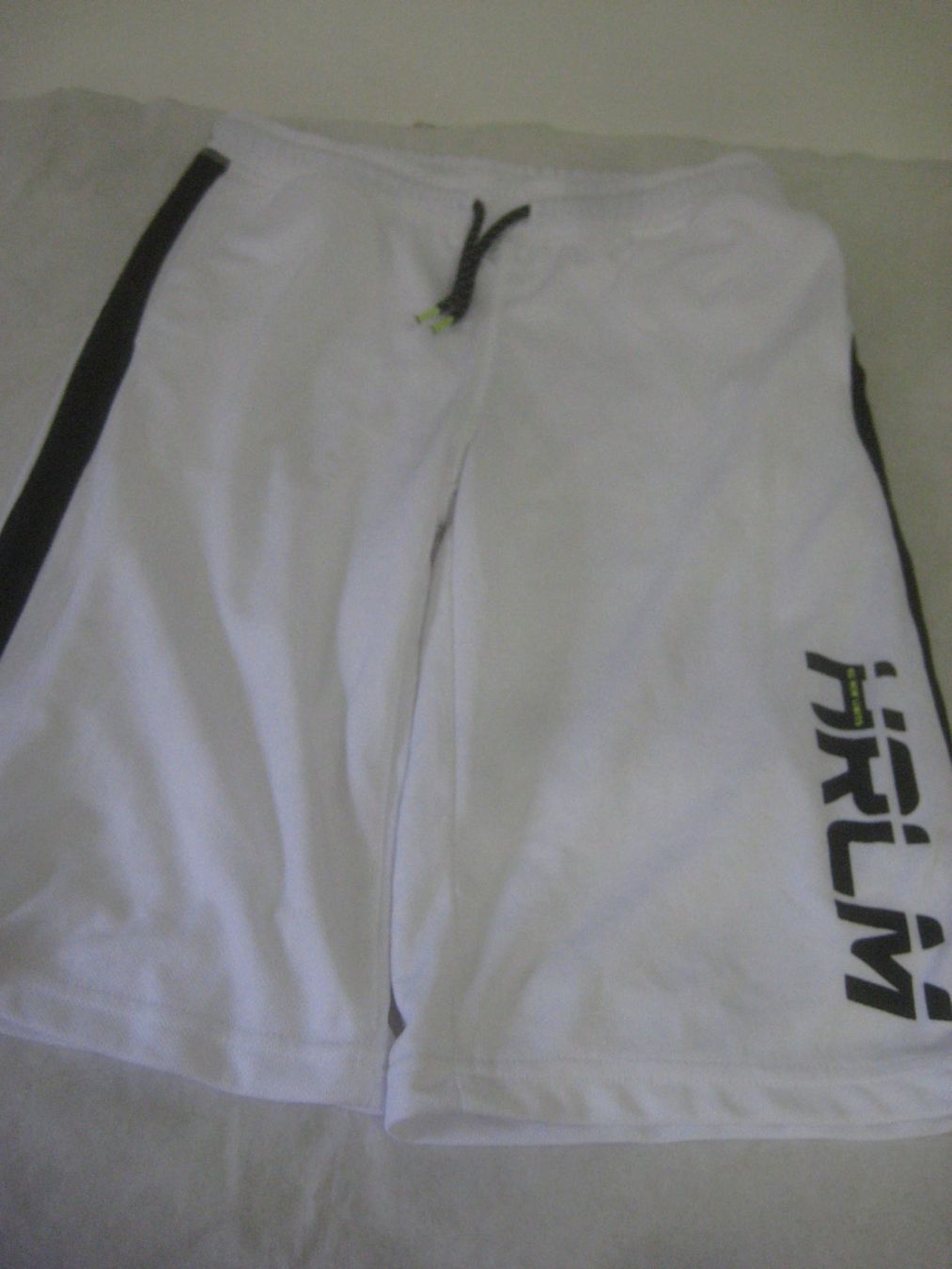 C&A Pantaloni: KNABEN   SHORTS – Usato da Uster venduto da flocke1