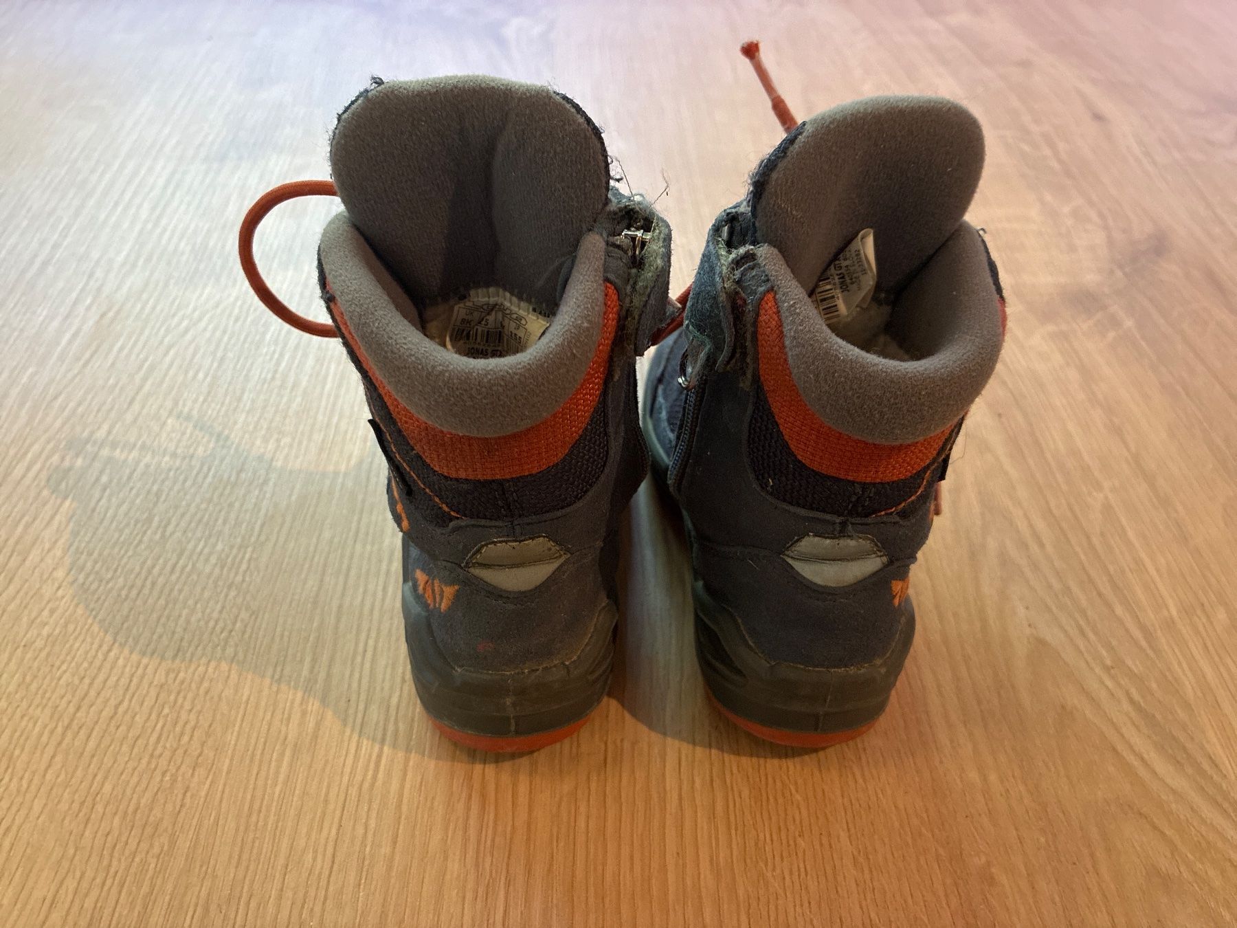 Lowa Scarpe per ragazzi: Winterschuh Lowa Grösse 25 – Usato da Eggenwil venduto da mic_b5l2 2