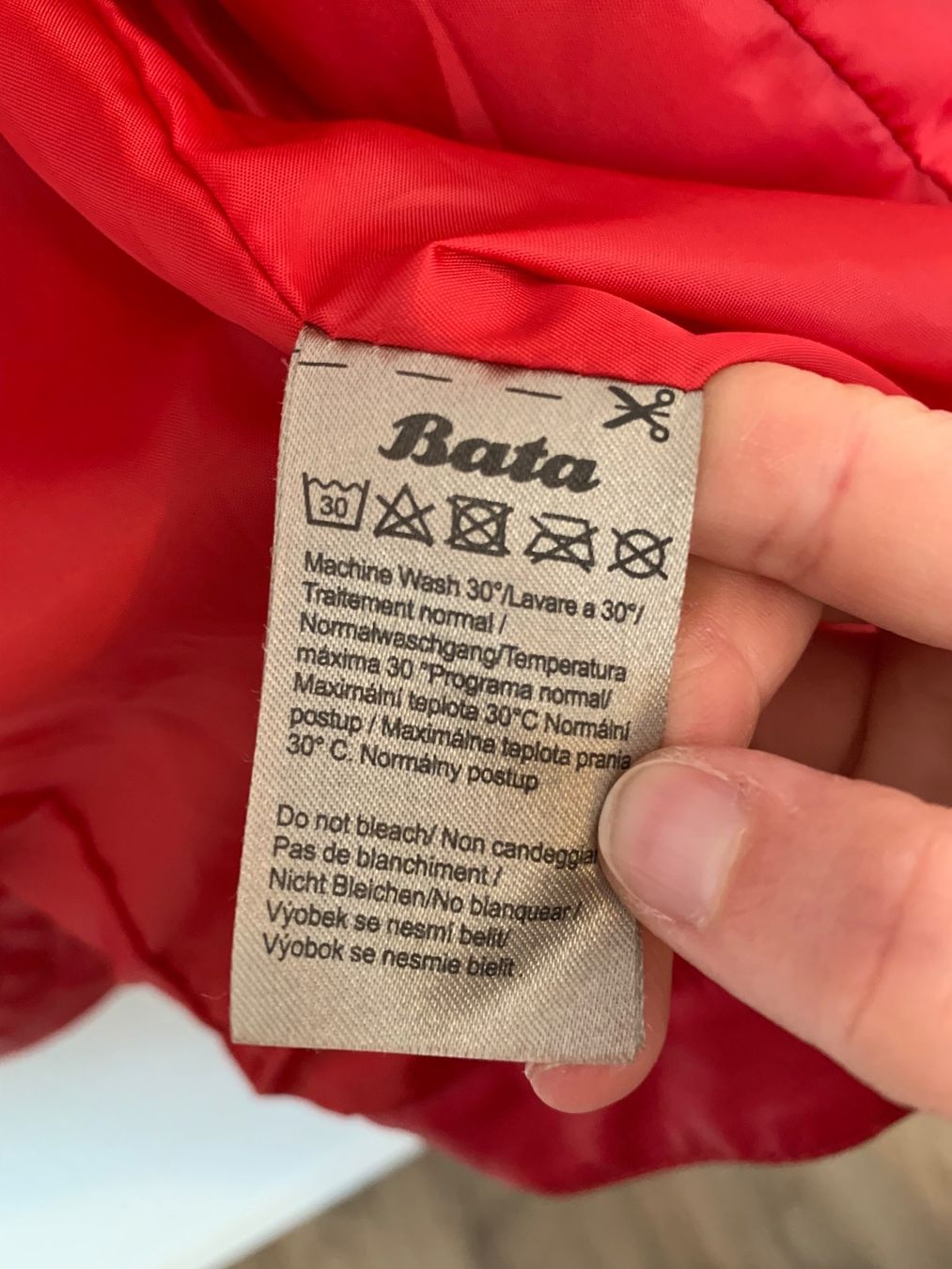 Giacche: Bata Kunst Leder Jacke Kunstlederjacke Rot Gr. S – Usato da Fislisbach venduto da KolibriSecondhand 4
