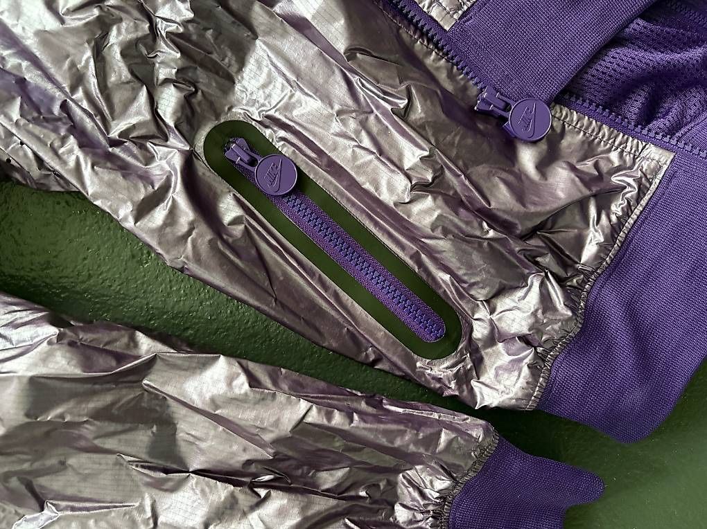 Nike Giacche: Nike Jacke Gr M/38 violett – Nuovo (secondo la descrizione) da Bern venduto da die_6p8g 3